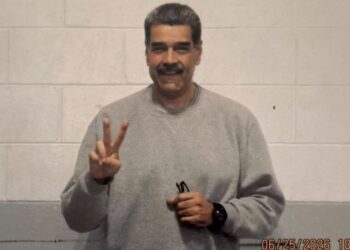 Desde la cárcel de Nueva York, Maduro reaparece con fotografía en sus redes.