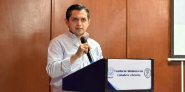 Impulsan con $94 mil tercera edición de DireBecas en la FACyD.