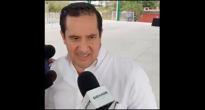 El diputado Memo Ruiz afirmó que se gestionan 18 techumbres para planteles educativos de Piedras Negras.