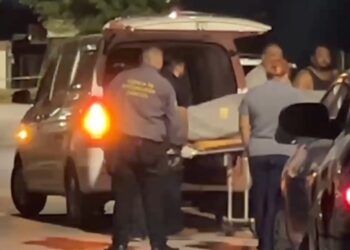 El cuerpo fue trasladado al Servicio Médico Forense para la práctica de la necropsia de ley.