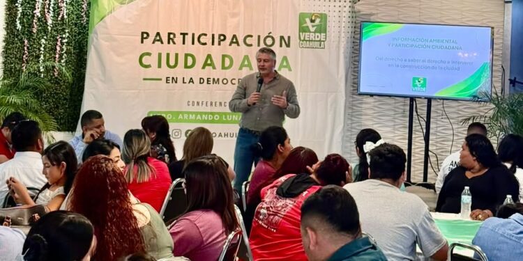 Abordan participación ciudadana en conferencia del Partido Verde en Acuña.