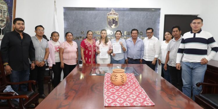 Daniela Guadalupe Flores Chanona asumió de manera emergente la Presidencia Municipal de Suchiapa tras la detención del alcalde Jorge Lorenzo Lara Cordero.