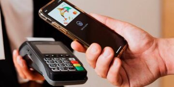 Advierten posibles afectaciones a grupos vulnerables por pagos digitales.