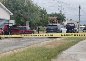 Hallan muerto a hombre en un terreno de la Lázaro Cárdenas.